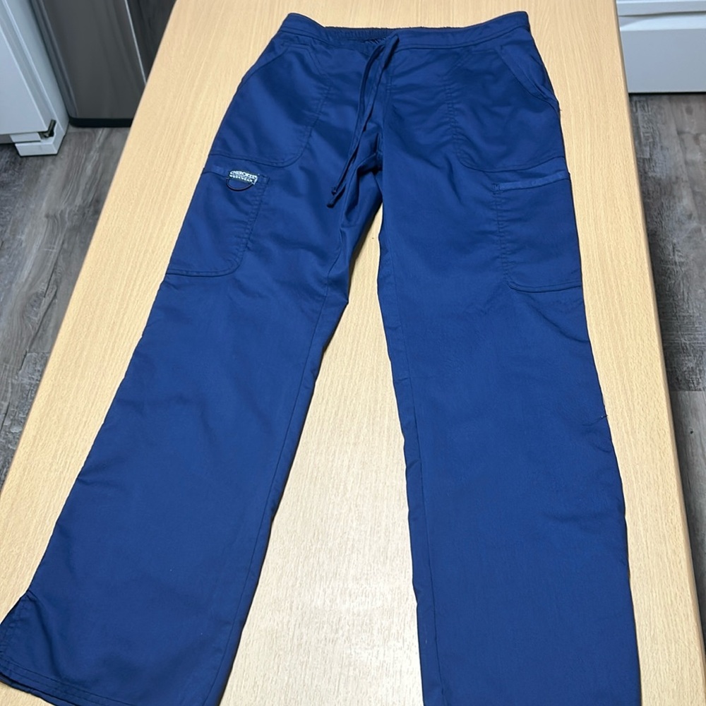 Size small, Cherokee women’s scrubs pants
